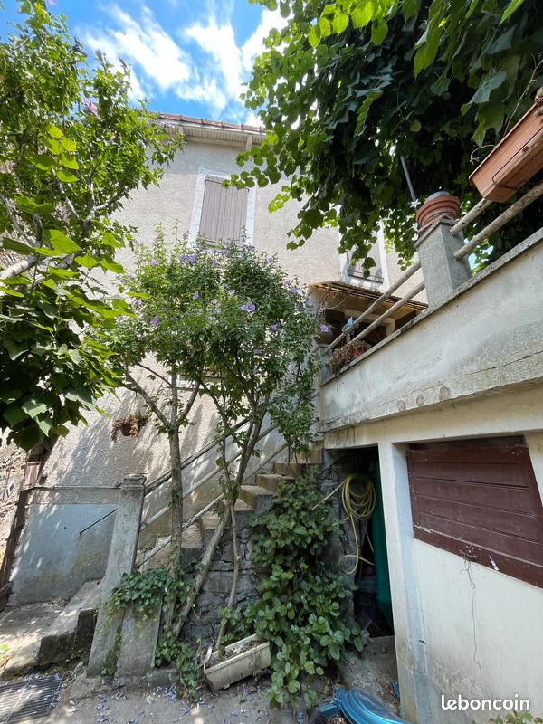 Maison 4 pièces 78 m² · à Aguessac · 78 m² · 148 000 €