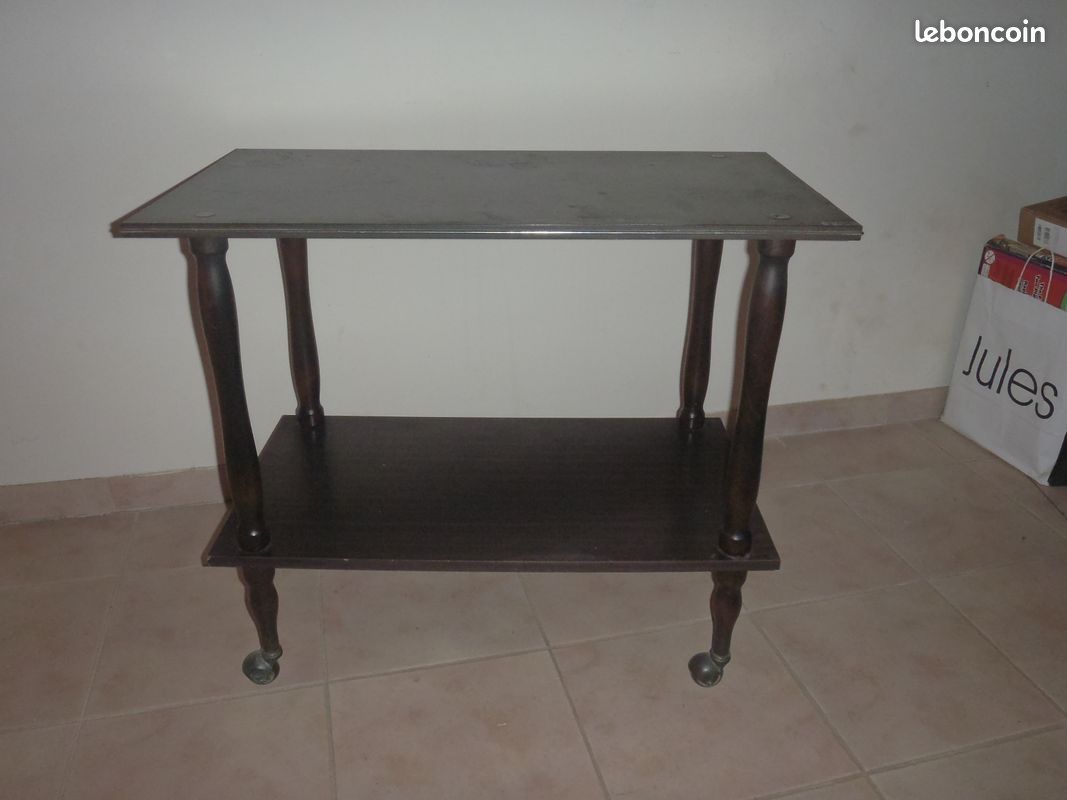 Table tele a roulettes (image 1)
