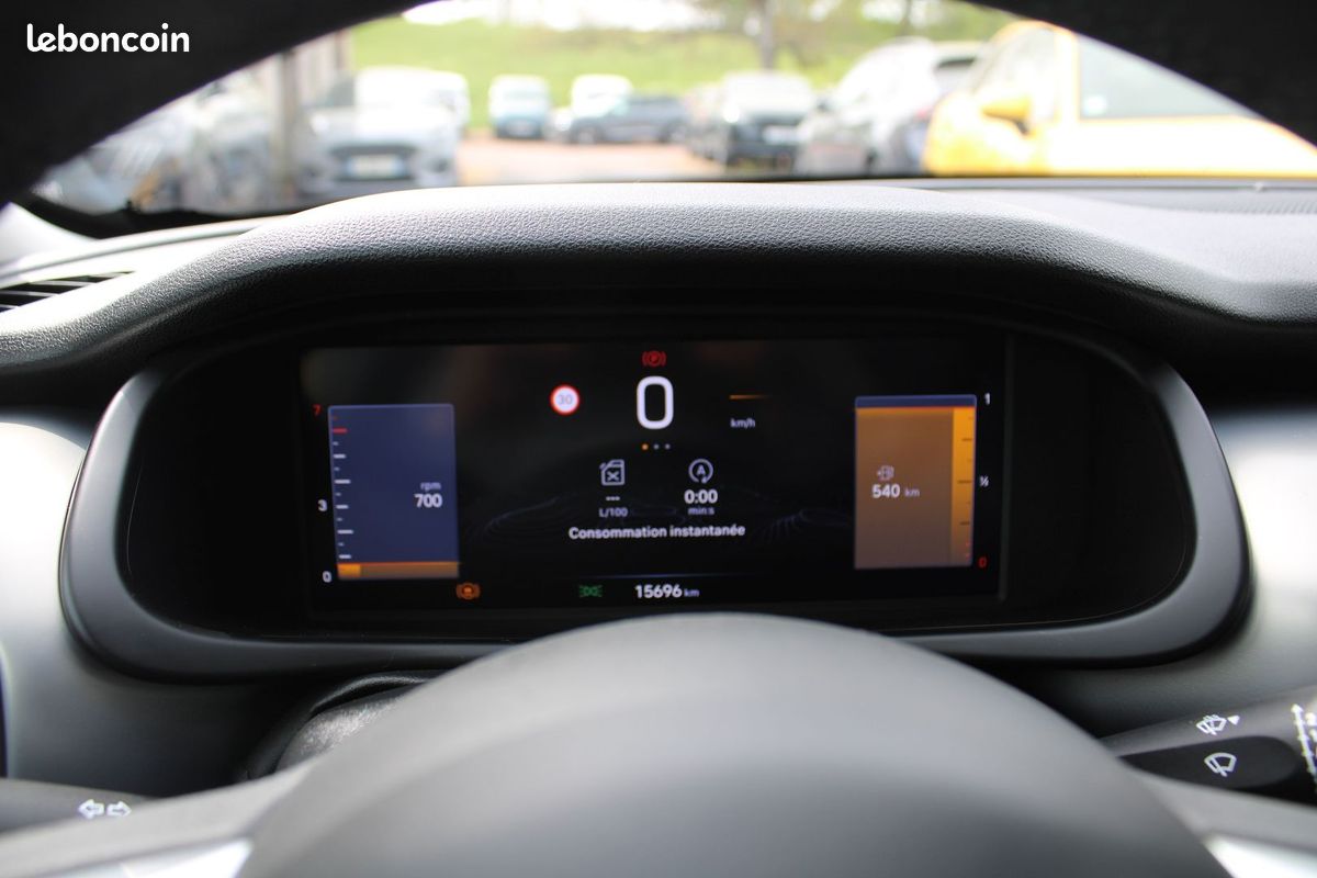 Jeep AVENGER SUMMIT T3 100 CV ESSENCE GPS CARPLAY CAMÉRA JA 18 I-COKPIT FULL LED RÉGULATEUR (image 14)