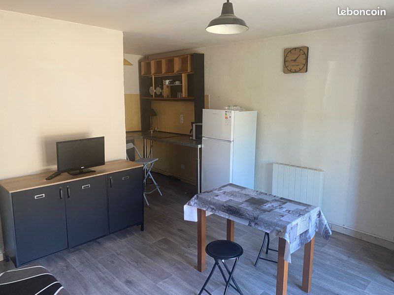 Appartement 1 pièce 23 m² · à Marvejols · 23 m² · 370 €/mois