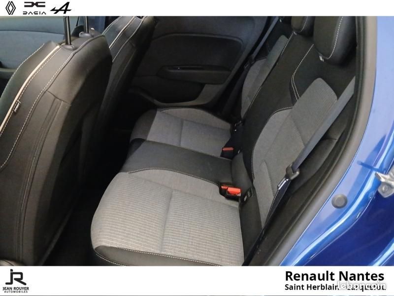 Renault Clio 1.6 E-Tech 145ch full hybrid Techno (image 25)
