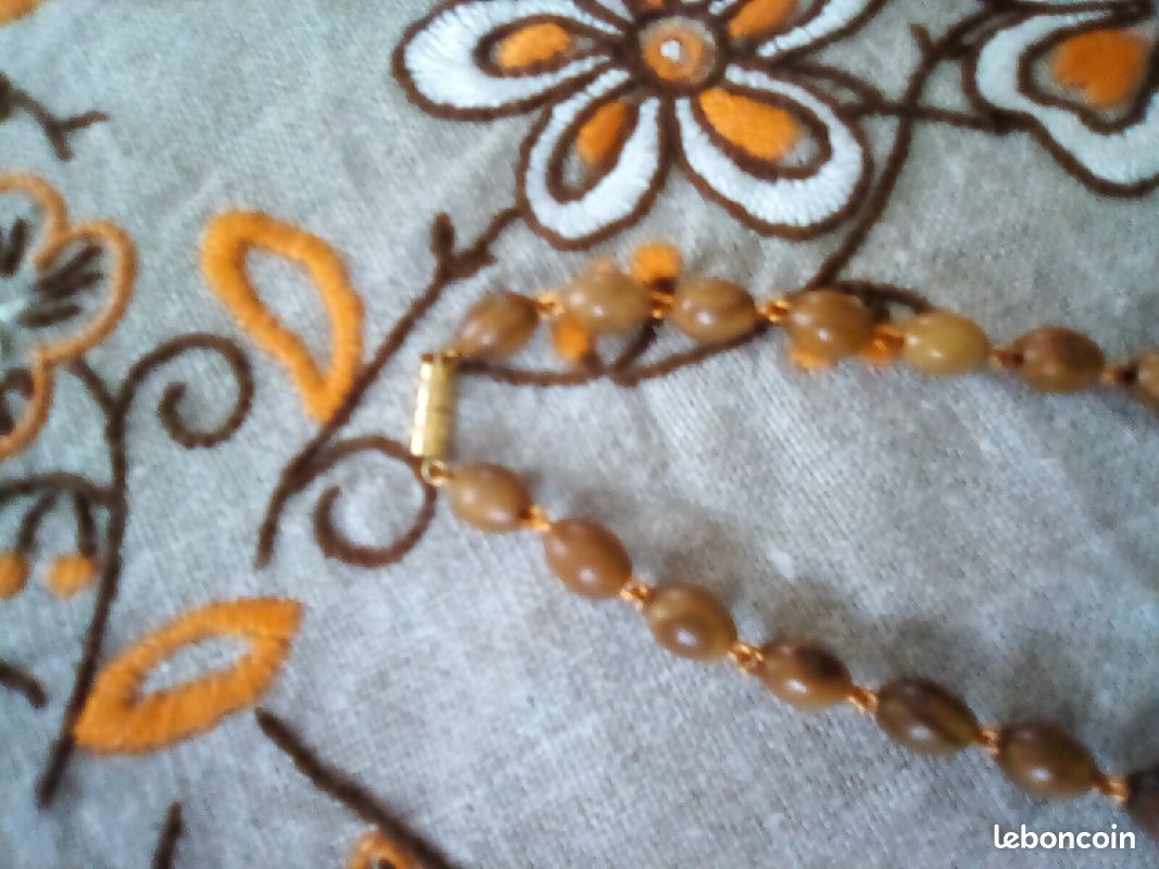 Collier vintage bois d'olivier (image 3)