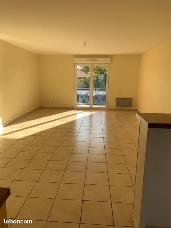 Appartement 4 pièces 101 m² · à Chaumont · 101 m² · 685 €/mois