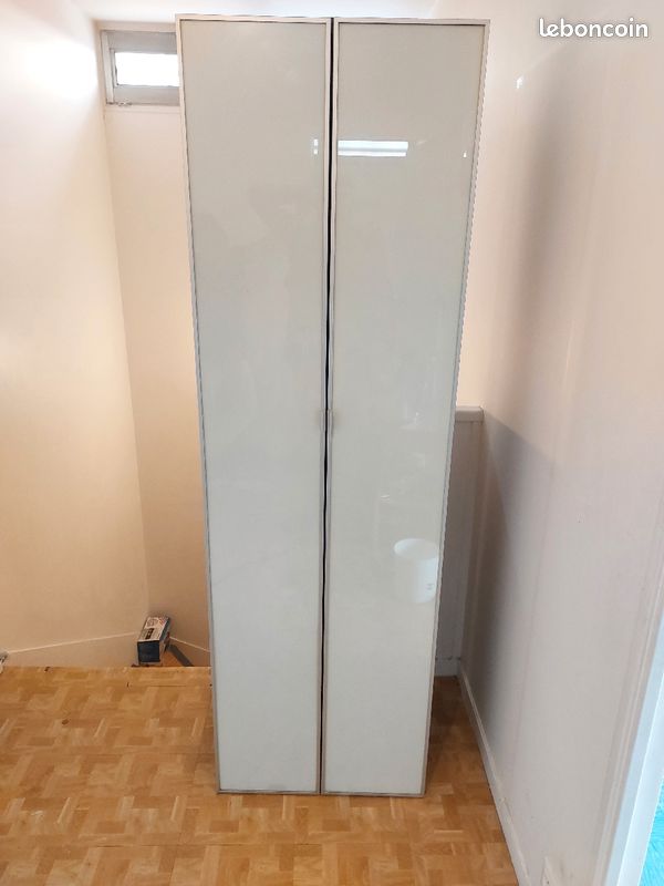 Armoire (image 1)