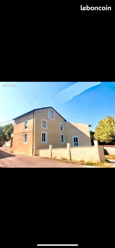 Maison 5 pièces 140 m² · à Thiaucourt-Regniéville · 140 m² · 130 000 €