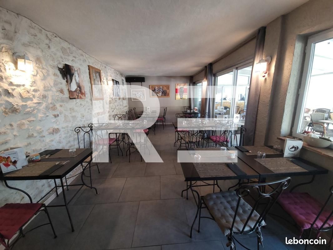 Commerce restaurant 210 m² - Bureaux & Commerces