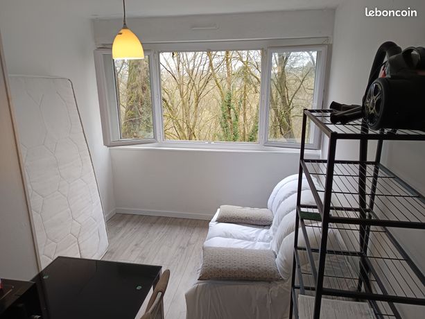 LOUE STUDIO Meublé A NANTES ORVAULT