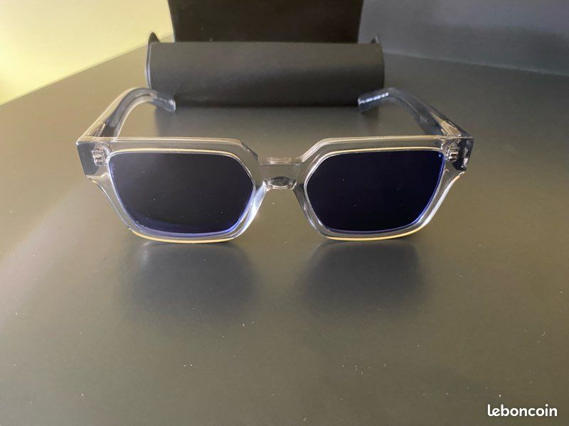Lunettes de soleil Prada (image 2)