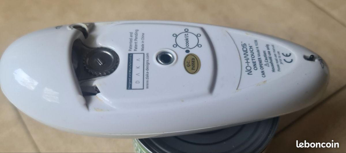 Ouvre-Boîte Électrique One Touch Bord Lisse - Sans Fil + Ouvre-Boîte Manuel Offert