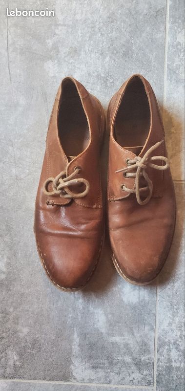 Chaussure mocassin taille 41 pataugas tout cuir tres bon état (image 4)