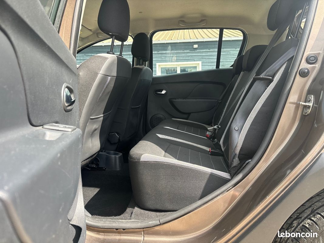 DACIA SANDERO Stepway 0.9 TCe 90ch (image 8)