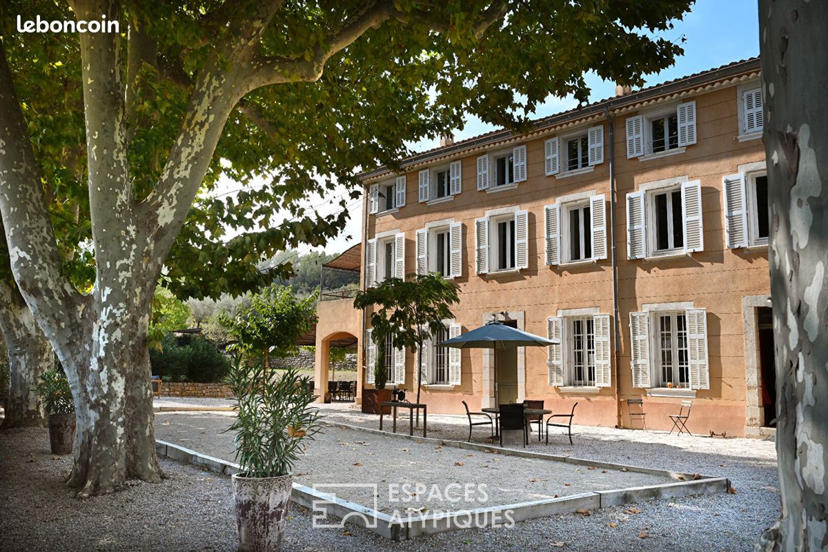 Maison 20 pièces 655 m² · au Thoronet · 655 m² · 2 300 000 €