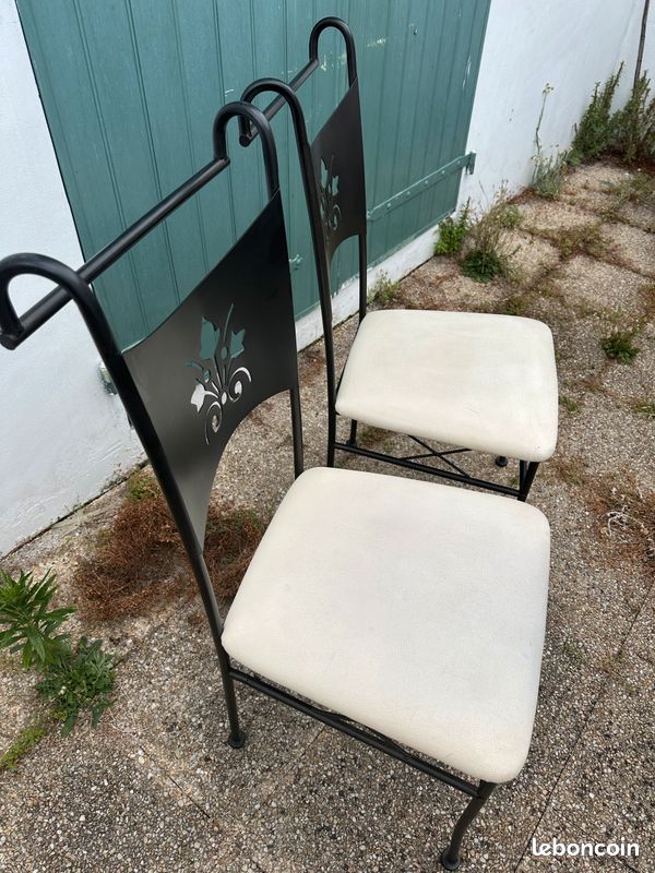 Lot de 2 Chaises en fer forgé avec assise blanche confortable (image 5)