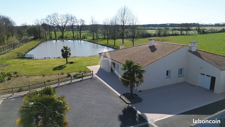 Propriété 5 pièces 136 m²