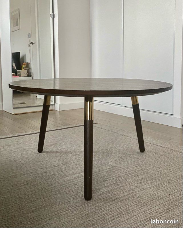 Table basse ronde en bois tripod Made (image 1)