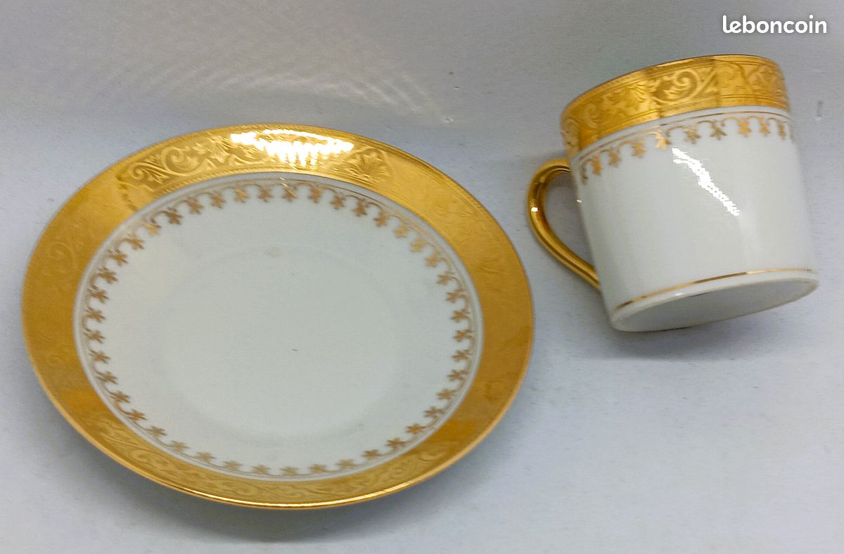 Ancienne tasse à café en porcelaine "Limoges France M.Mandavy" (image 3)