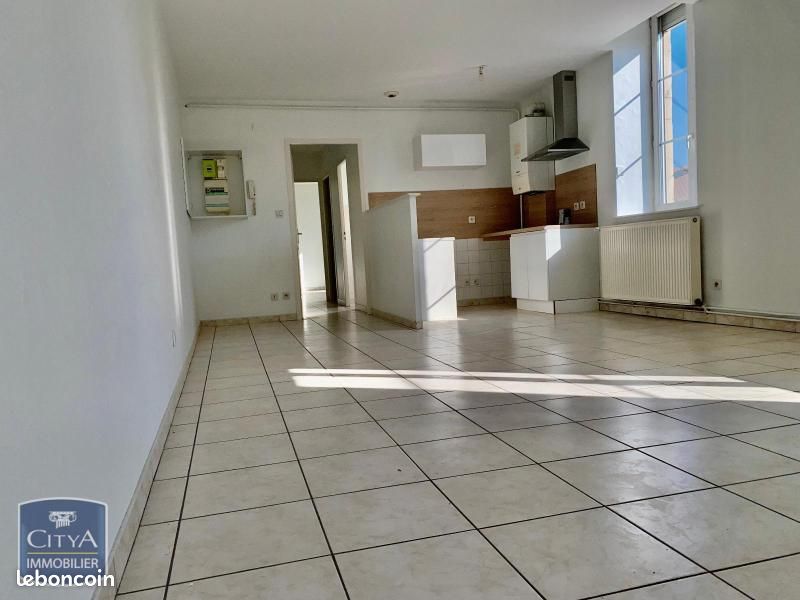 Appartement 3 pièces 58 m² · à Saint-Laurent-sur-Saône · 58 m² · 660 €/mois