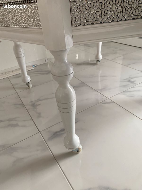 Table blanche Sedari (image 5)