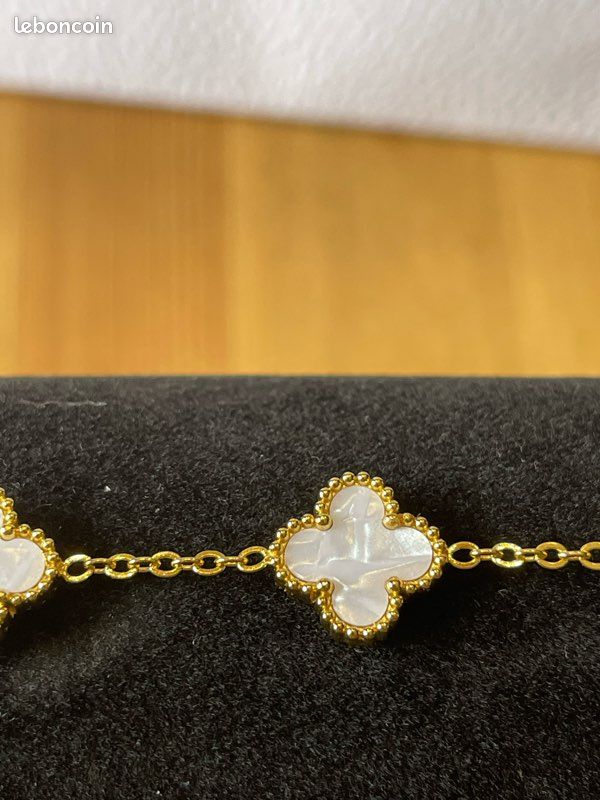 Lot De 2 Bracelets D’humeur Pour Enfants – Trèfle à Quatre Feuilles, Perle Qui Brille La Nuit – Noir Et Blanc – Cadeau Anniversaire Ou Rentrée