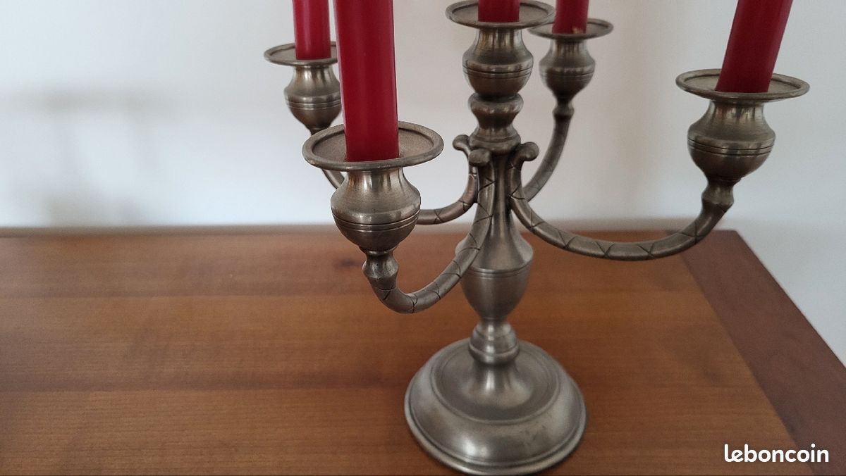 Paire de chandeliers en étain (image 2)