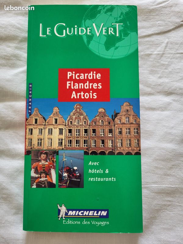 Livre 'Flandre Artois Picardie' Par Pierre Pierrard – Bon état