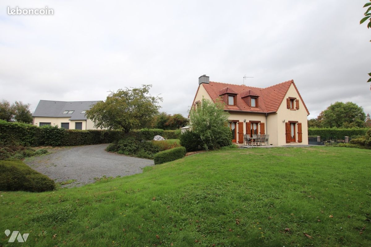 Maison 7 pièces 120 m² · à Saint-Amand-Villages · 120 m² · 241 040 €