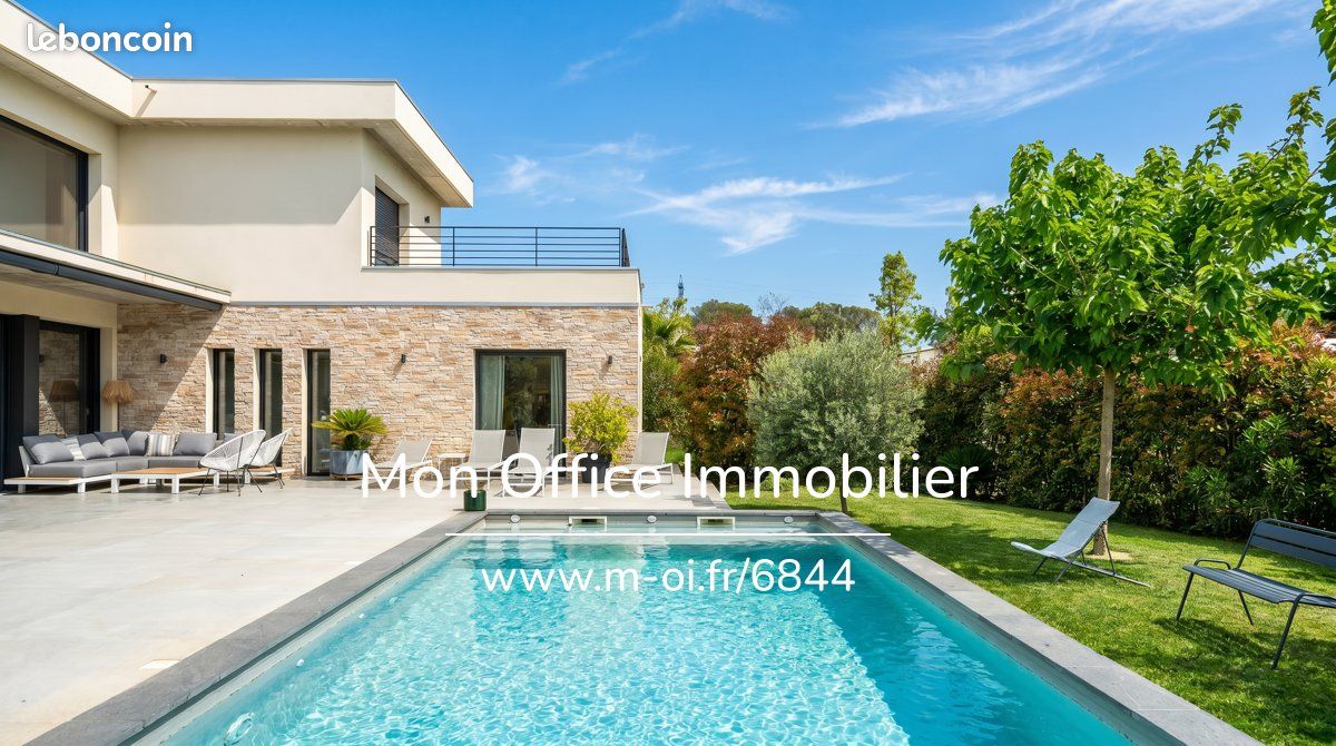 Maison 5 pièces 234 m² · à Aix-en-Provence · 234 m² · 1 698 000 €