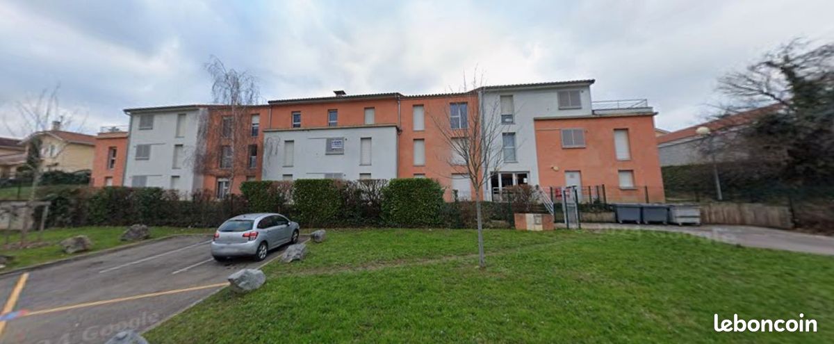 Appartement 2 pièces 38 m² · à Saint-Genis-Laval · 38 m² · 650 €