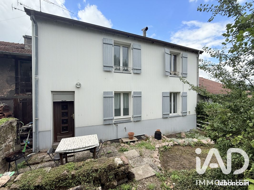 Appartement 5 pièces 145 m² · à Arches · 145 m² · 105 000 €
