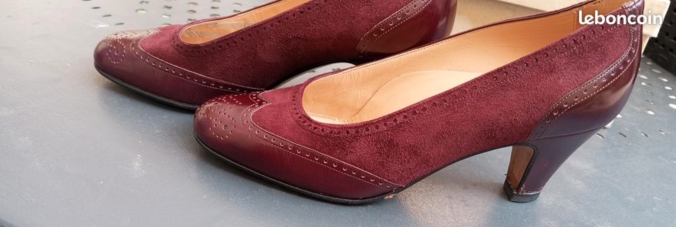 Magnifiques escarpins tout cuir T 34.5 (image 2)