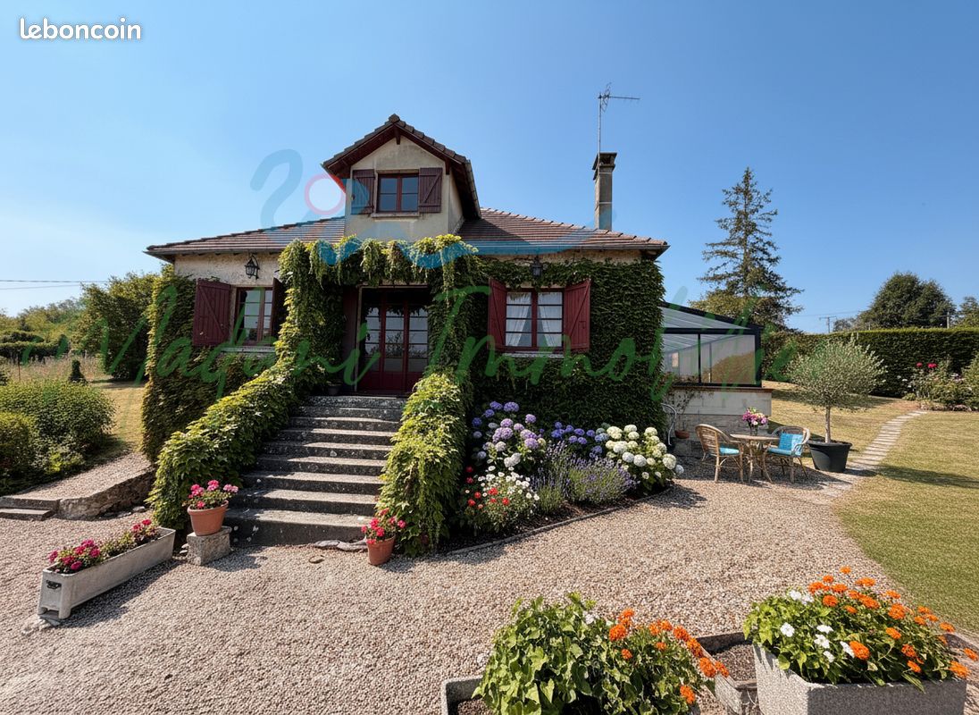 Maison 5 pièces 88 m² · à Bennecourt · 88 m² · 262 000 €