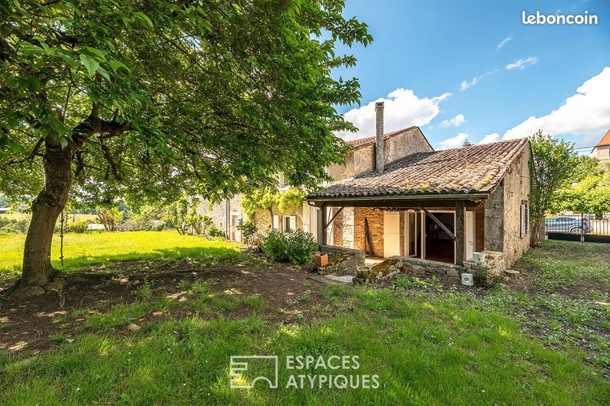 Maison 10 pièces 192 m² · à Saint-Méard-de-Gurçon · 192 m² · 224 000 €