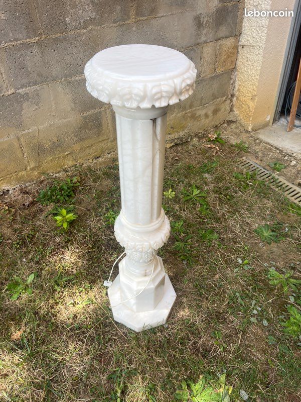 Colonne luminaire (image 1)
