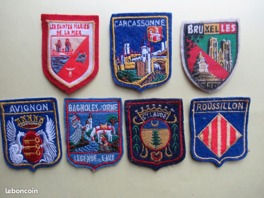 7 ecussons tissus regionaux - Collection