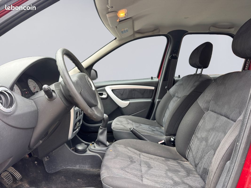 DACIA LOGAN 1.5 DCI - 70CH - 51 000KM - Climatisation - Entretiens à jour (image 9)