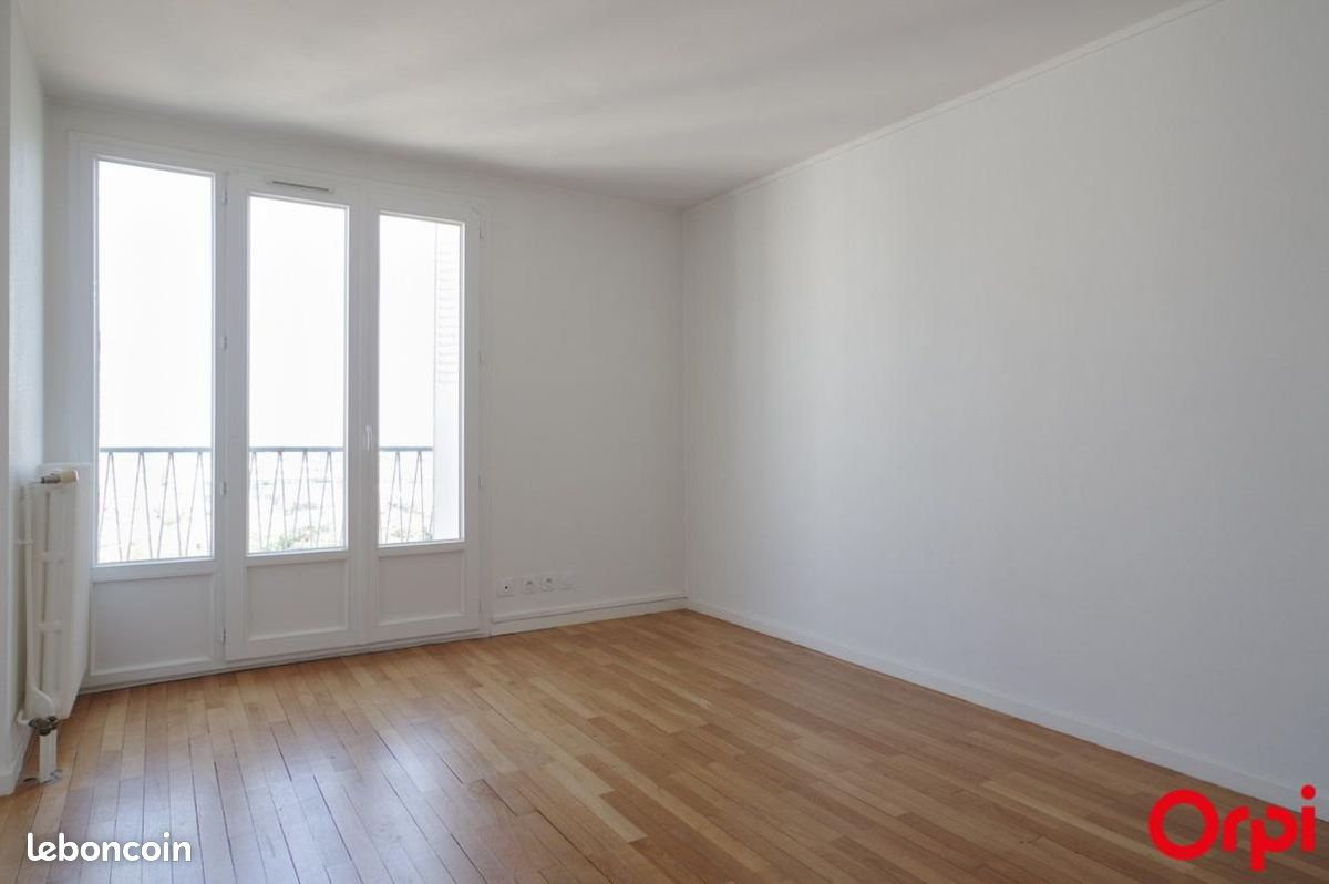 Appartement 3 pièces 57 m² · à Saint-Fons · 57 m² · 822 €/mois