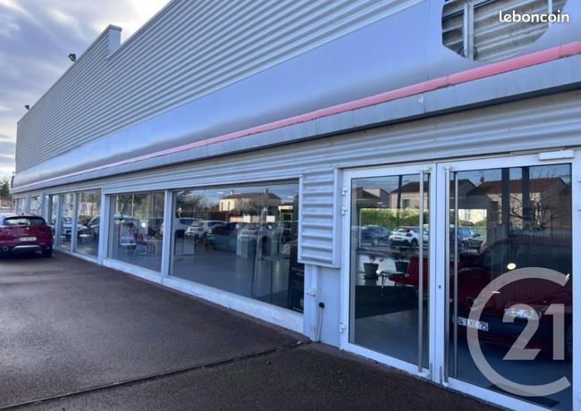 Immeuble 700 m² Mably