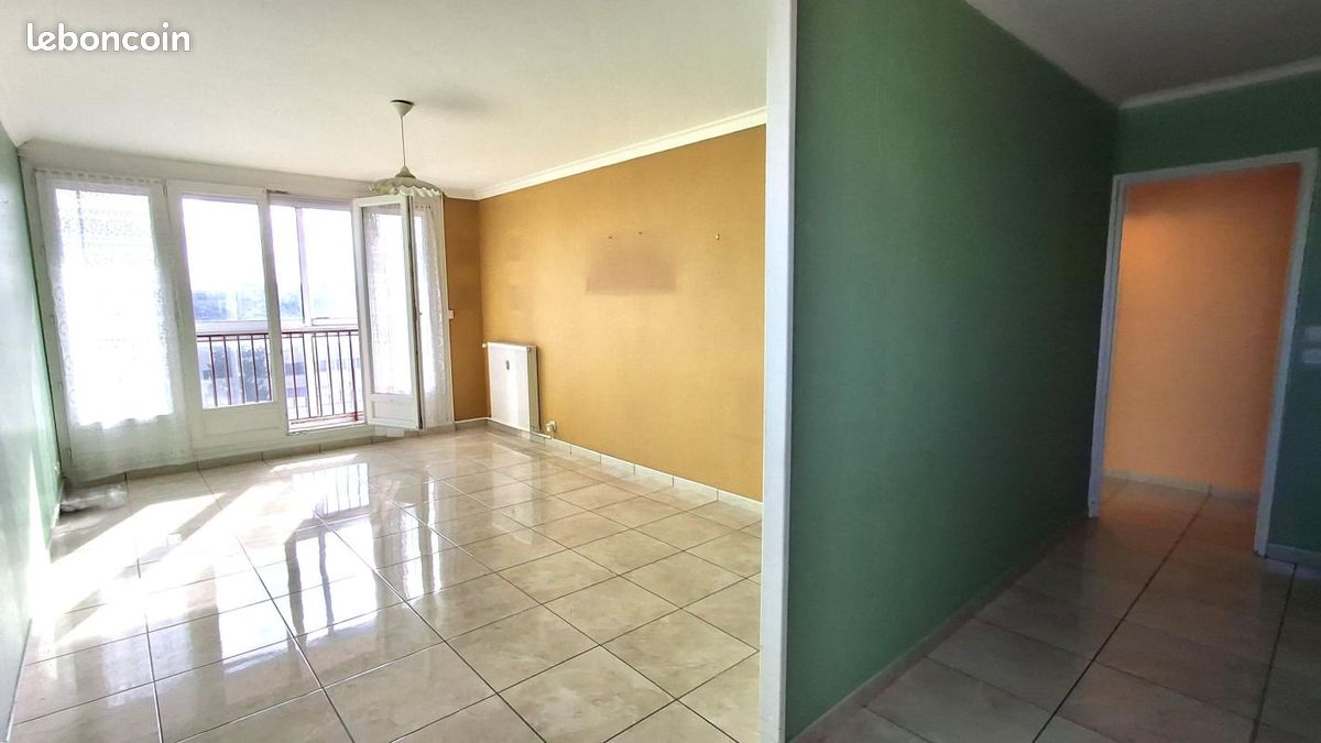 Appartement 3 pièces 67 m² · à Compiègne · 67 m² · 105 000 €