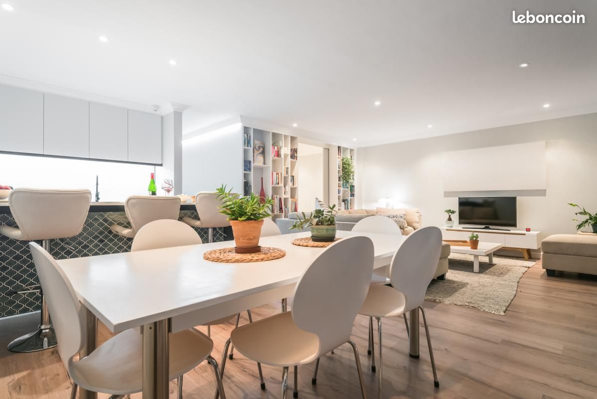 Appartement 4 pièces 80 m² · à Villeneuve-la-Garenne · 80 m² · 352 000 €