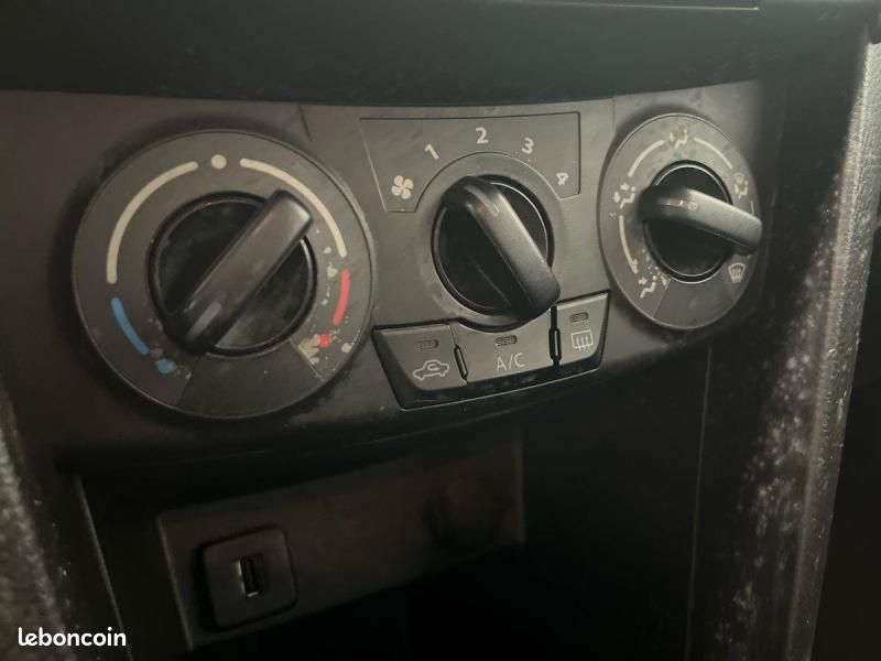 Suzuki Swift 1.2 VVT 94ch Privilège 5p (image 21)