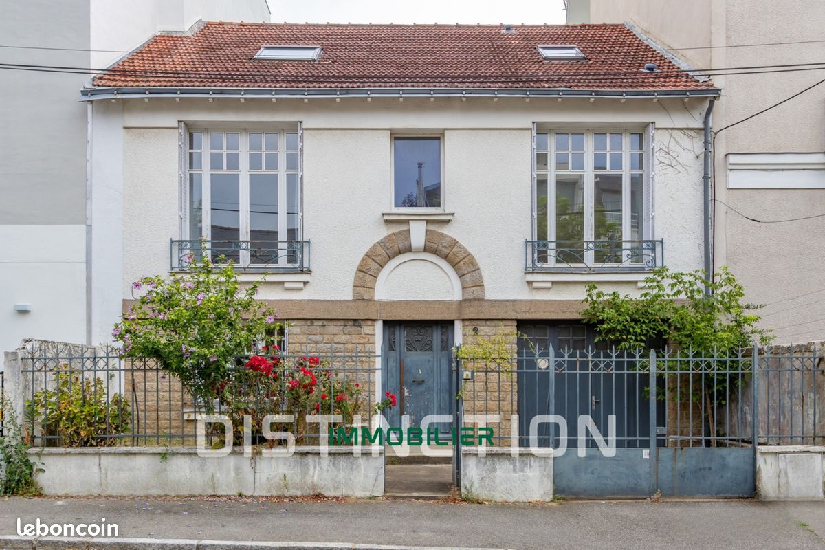Maison 7 pièces 156 m² · à Nantes · 156 m² · 598 500 €