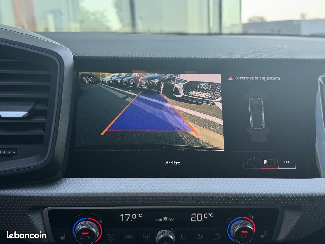 AUDI A1 Sportback 30 TFSI 116 ch S tronic 7 S Line (image 22)