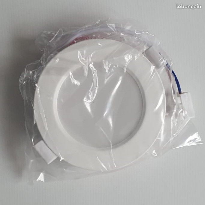 Spot LED extra plat 5W IP65 dimmable - Encastrable 65mm - Éclairage salle de bain / Extérieur