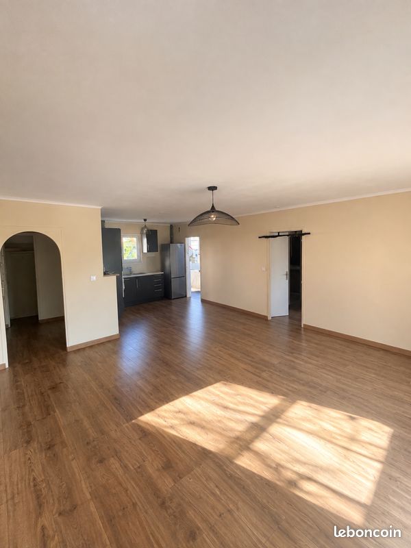 Appartement 3 pièces 69 m² · à Aix-en-Provence · 69 m² · 280 000 €