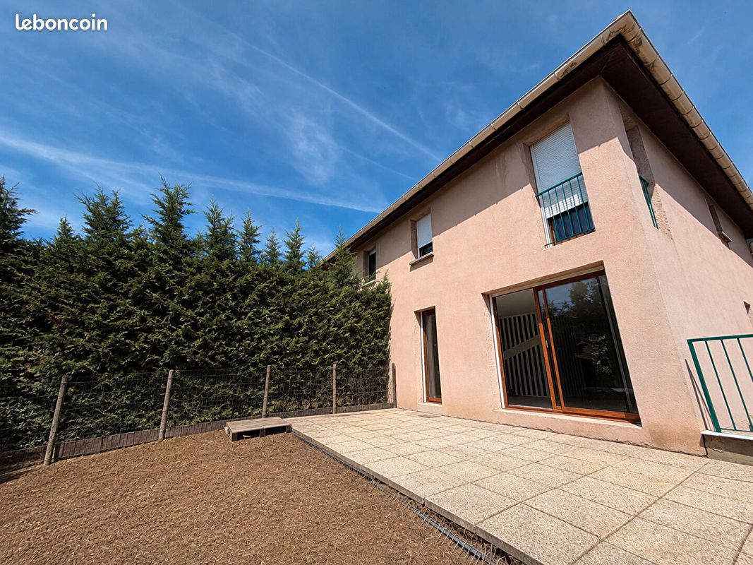 Maison 4 pièces 87 m² · à Francheville · 87 m² · 1 200 €