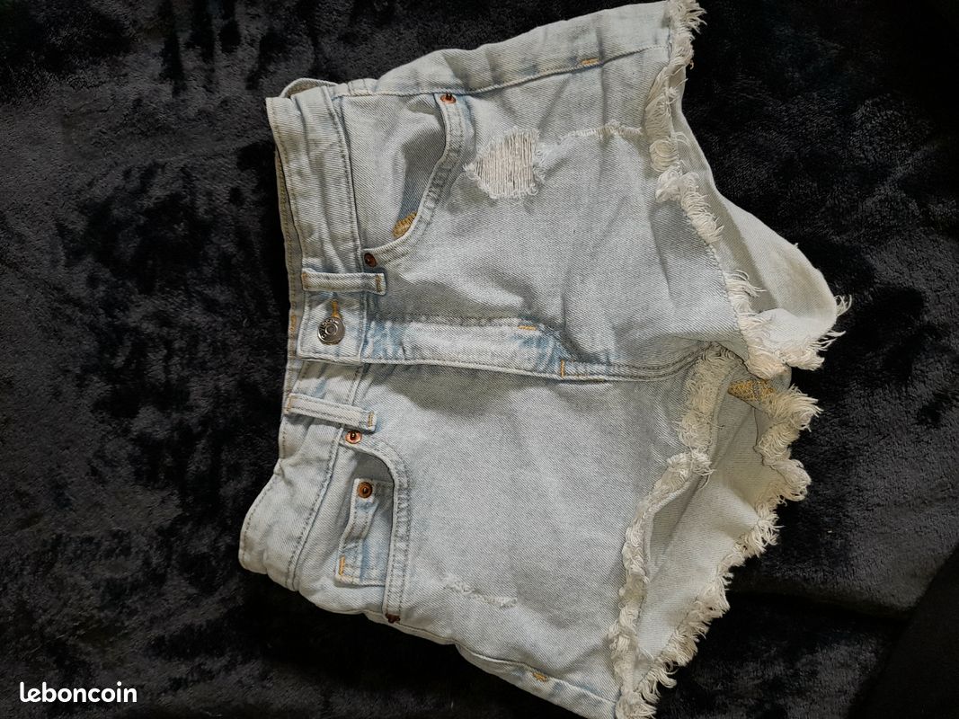 Short bleu (image 1)