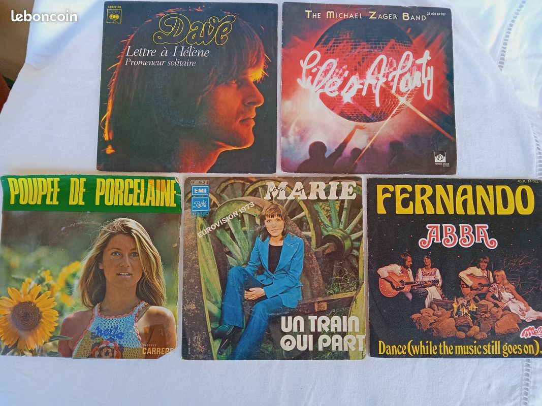 5 Vinyles lot 19 45T (image 1)