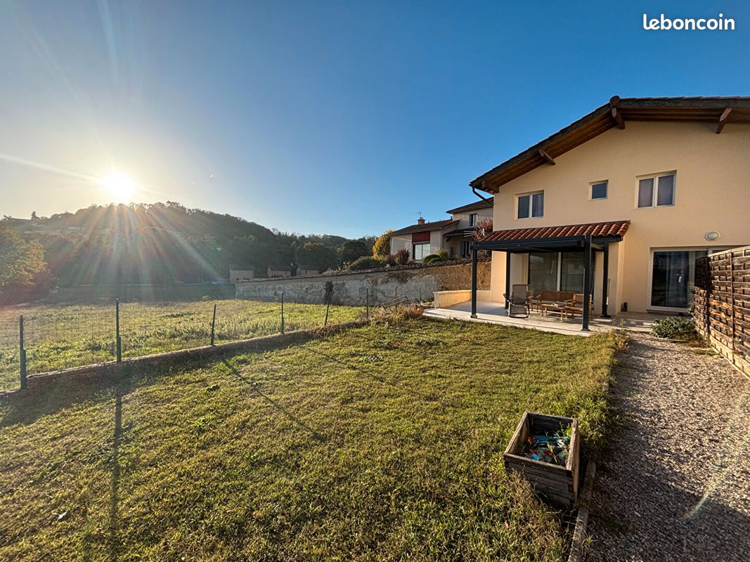 Maison 4 pièces 85 m² · à Dagneux · 85 m² · 288 000 €