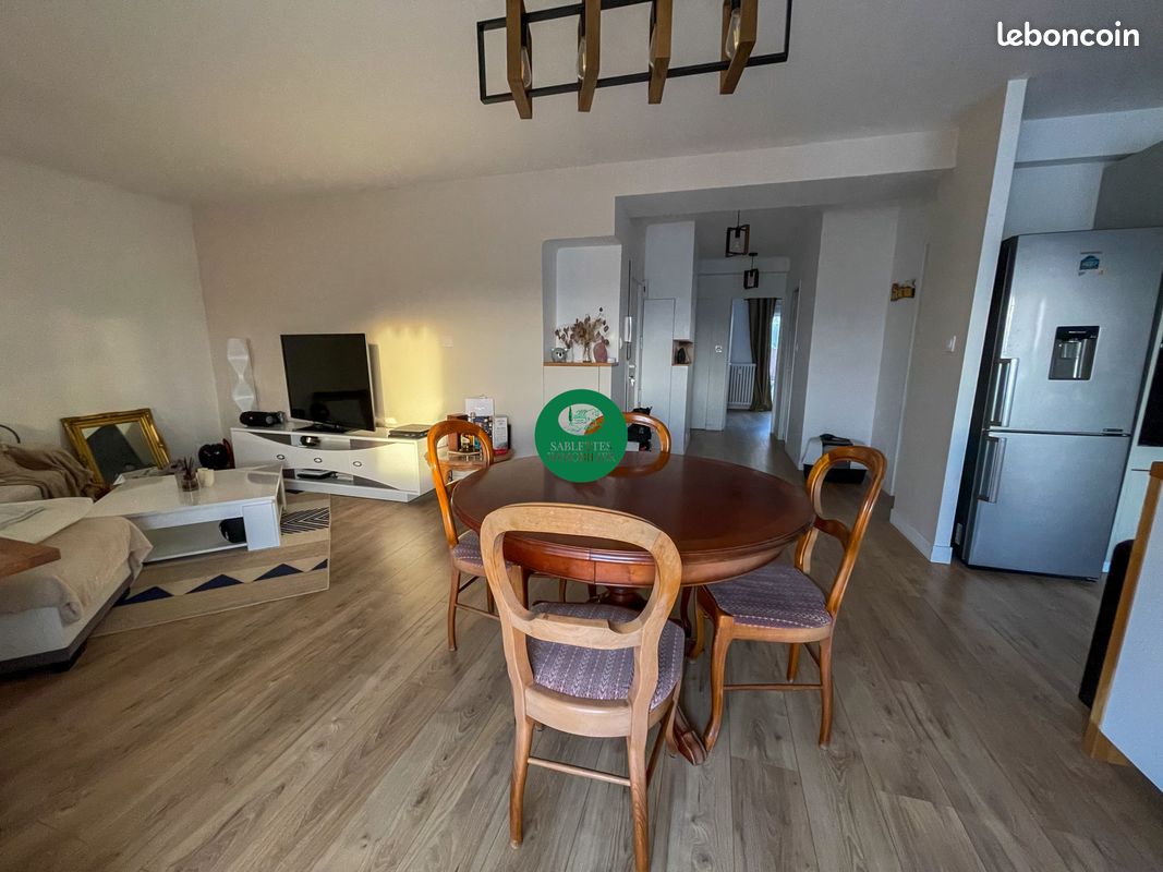 Appartement 3 pièces 70 m² · à La Seyne-sur-Mer · 70 m² · 980 €/mois