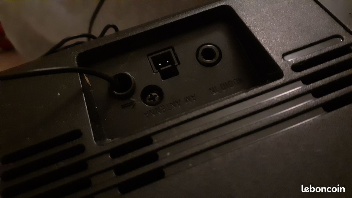 Radio (image 3)